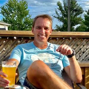 Meet your Posher, Chris